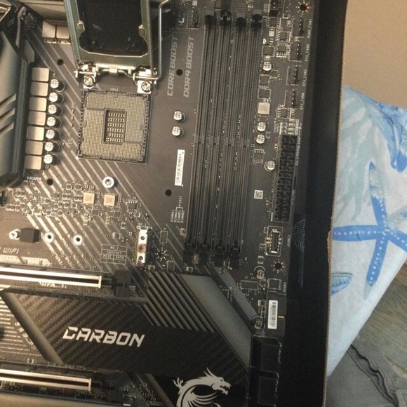 MSI MPG Z490 LGA 1200, Intel Gaming Motherboard - Picture 2 of 6